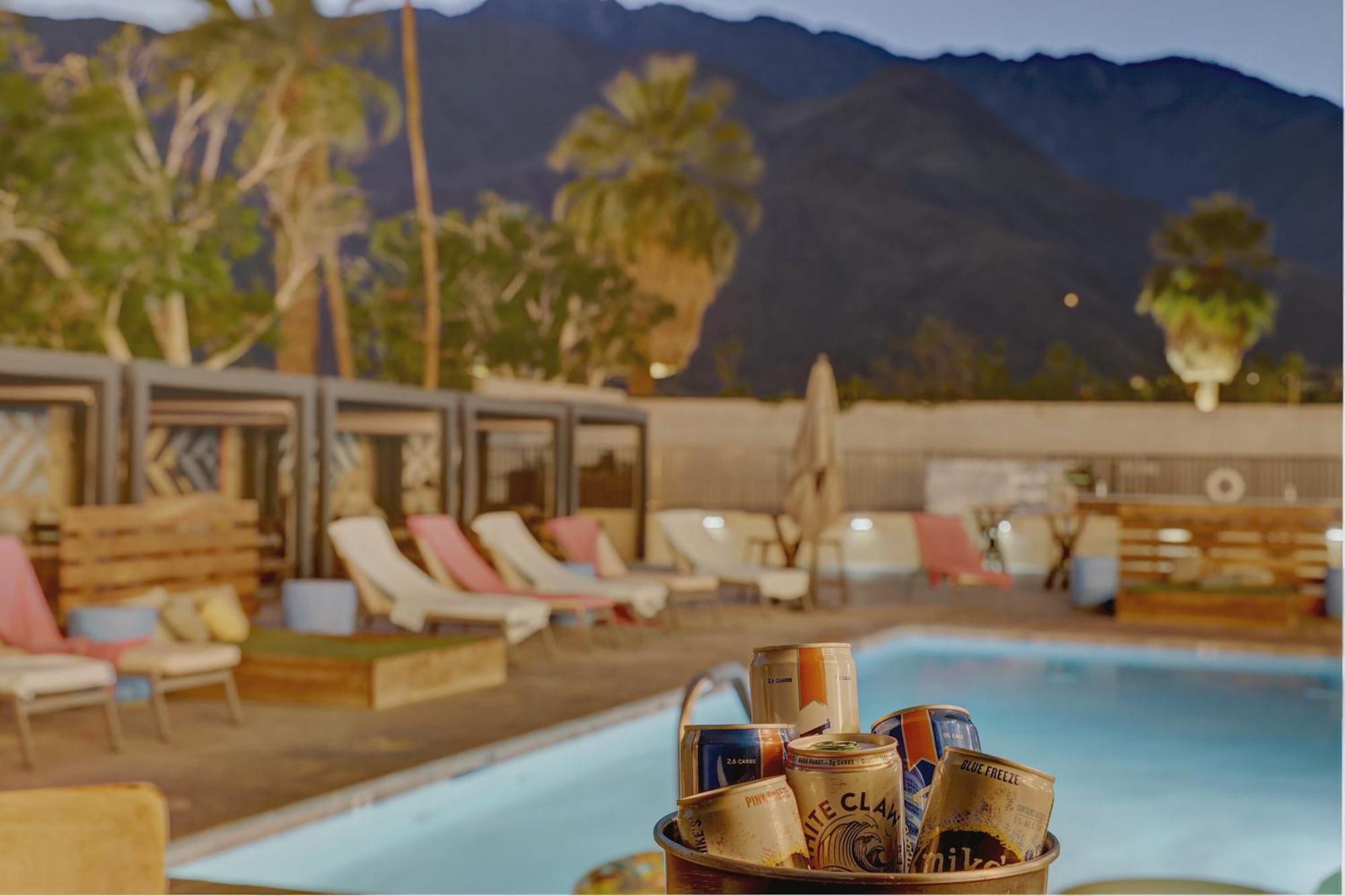 The Infusion Beach Club Palm Springs Luaran gambar