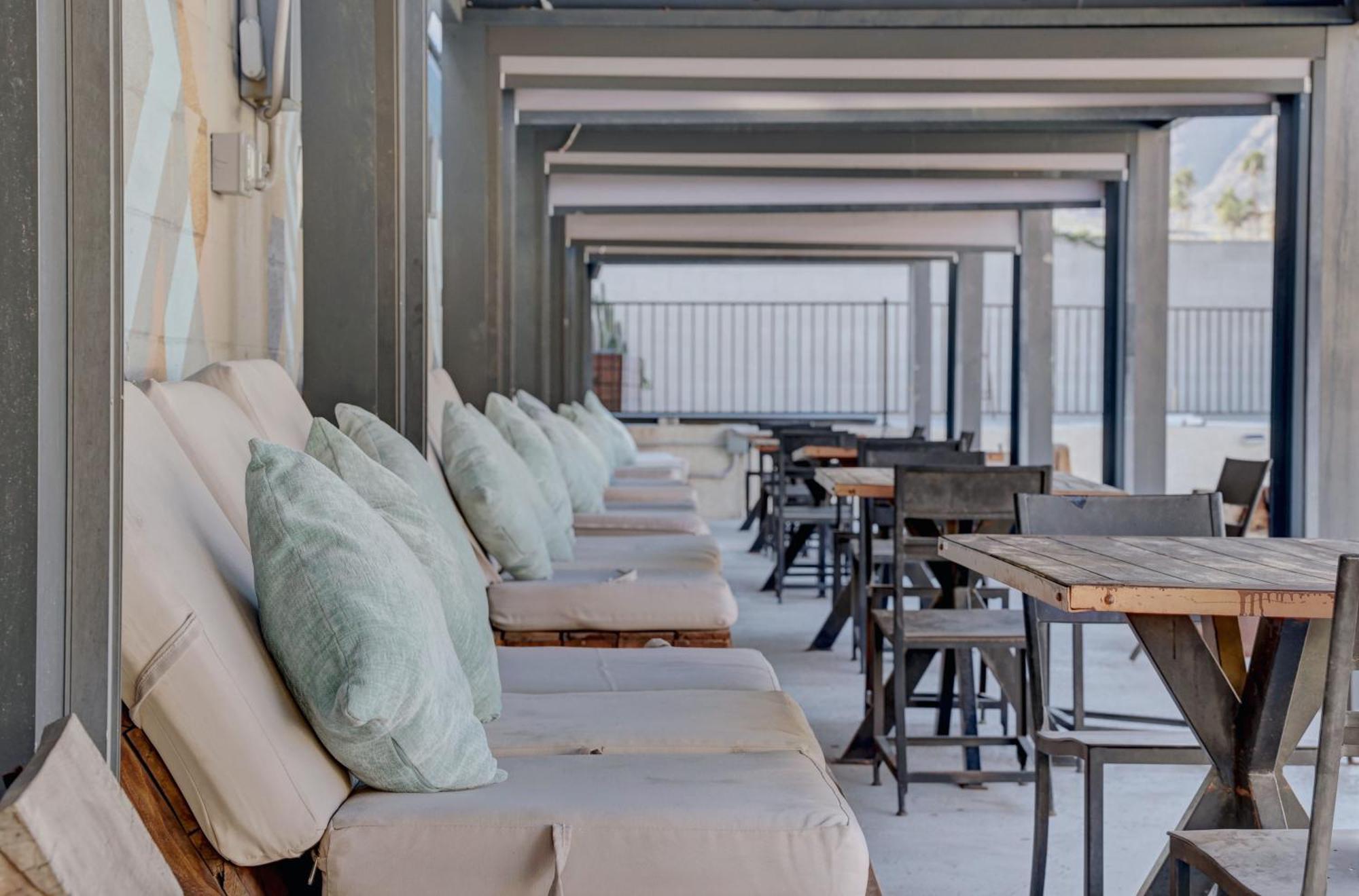 The Infusion Beach Club Palm Springs Luaran gambar