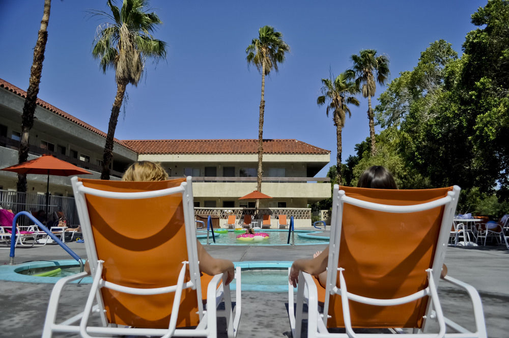 The Infusion Beach Club Palm Springs Luaran gambar